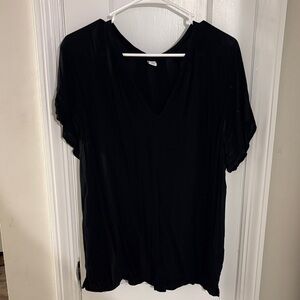 Old Navy Black Short Sleeve V-Neck Tee